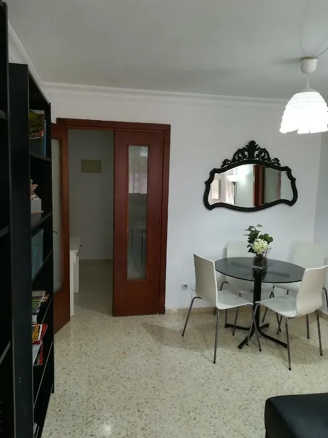 Luminoso y amplio apartamento Sevilla